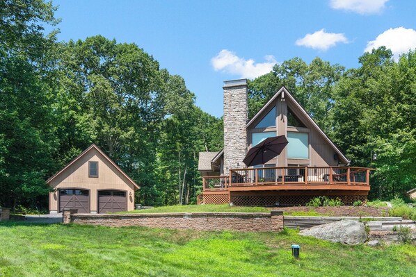 Beautiful lake front home