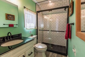 The bathroom is always sparkling clean and recently renovated to include a custom subway tiled shower with radiant heated floors. Getting ready in the morning to explore Vermont is a joy in this spotless and luxurious bathroom