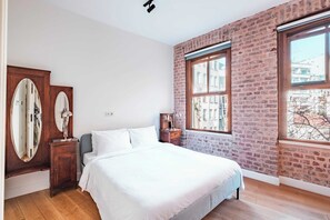Bedroom No1