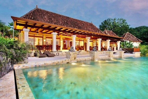 Private Luxury Estate