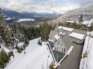 The exterior - access the Ski-Out trail right outside the mudroom door.