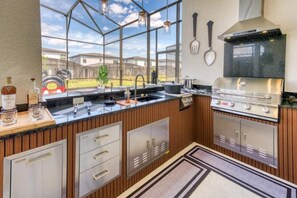 Summer Kitchen