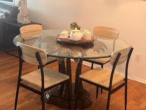 Dining Area - Newly furnished dining area with seating for 4.