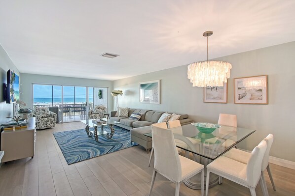 Beachy Vive Living