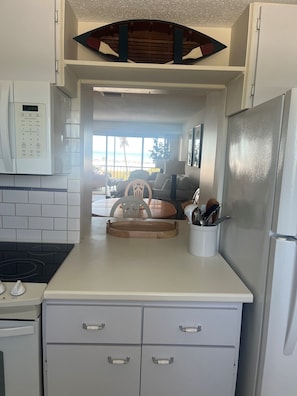 Kitchen - Pass-through to dining area