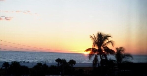 Lanai View - Enjoy breathtaking sunsets from your 4th floor lanai.