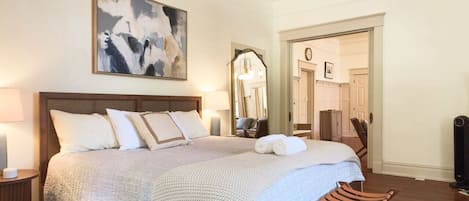 Amazing pillowtop King bed