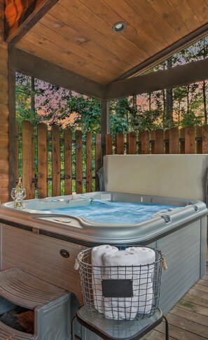 Bain à remous extérieur