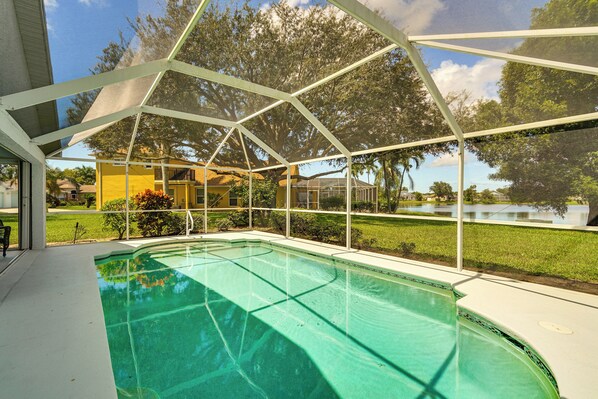 Fort Vacation Rental | 3BR | 2BA | 1 Step to Enter | 1,500 Sq Ft