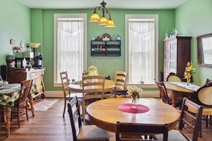 Dining Room, Dining Table, Furniture, Indoors, Table