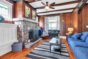 Home Decor, Indoors, Ceiling Fan, Architecture, Building