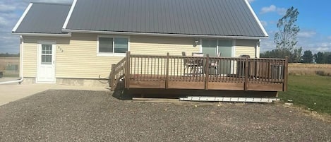 Large deck with grill! Plenty of room for parking