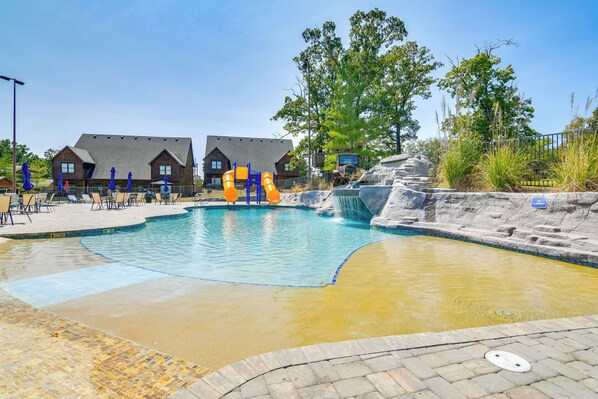 Branson Vacation Rental | 5BR | 4BA | 2,800 Sq Ft | Step-Free Entry