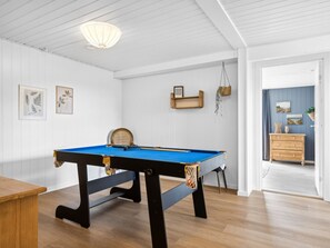 Spielezimmer