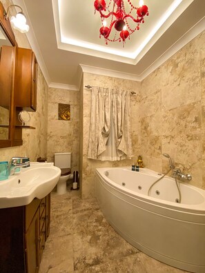 Main Bathroom