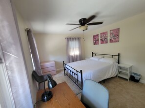 Spacious master bedroom with queen bed with hypoallergenic mattress.  