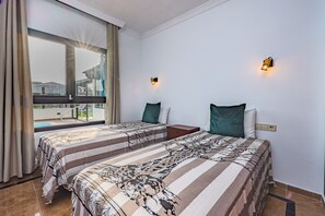second room (1)