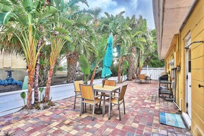 Back Deck with Table and Chairs