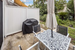 Back deck with private grill