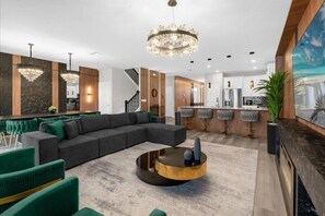 1658 Moon Valley Drive (2).jpg