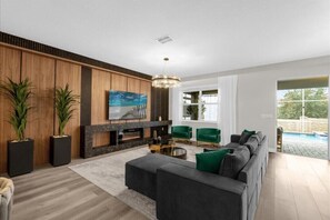 1658 Moon Valley Drive (4).jpg