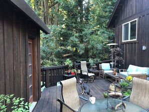 Back deck - Casita Entry