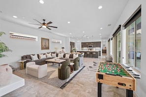 Spielezimmer