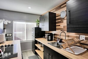 Apartment 3's kitchen