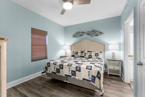 King Size Master Bedroom!