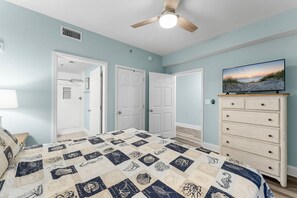 King Size Master Bedroom!
