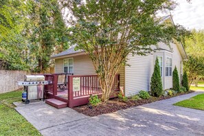 Smoky Mountain Vacation Rental "Sparkling Waters" - Back deck with gas grill