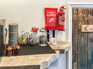 Kaffee und/oder Kaffeemaschine