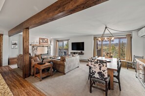 Spacious living room and dining room set up 