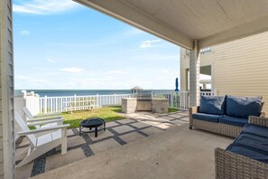 BBQ with a view of the bay!