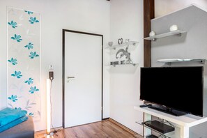 Ferienhaus Sweet Home-Photo, INSIDE, OUTSIDE