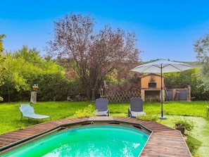 Swimming Pool, Garden, Backyard, Landscaping, Eco Hotel, Shade, Resort, Yard, Estate, Outdoor Furniture