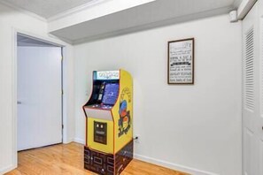 Spielezimmer