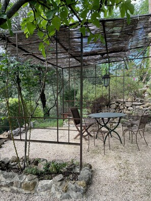 Terrasse Oustal