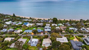 Walk to stunning Somers beach 