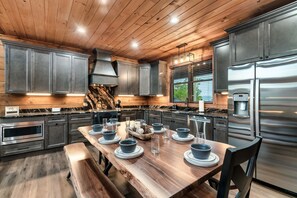 Cozy Kitchen Happy Heart!