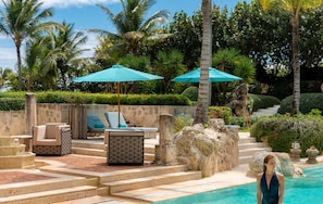 Ocean and Golf Five Bedrooms Villa (95)