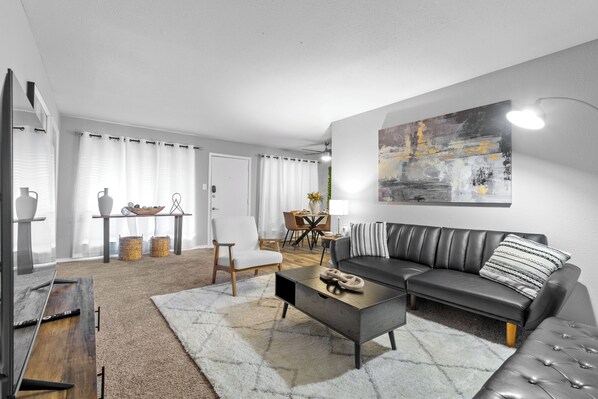 Professionally designed! #1 guest comment is how amazing the home smells! Just wait until you step foot inside!!!