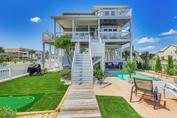 Ocean Isle Beach Vacation Rental | 5BR | 5BA | Stairs Required | 2,200 Sq Ft