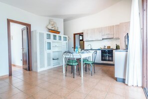 Kitchen and dining area
