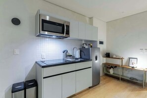 Cook like a local with our kitchen amenities.


