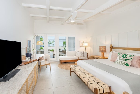 Unit with 1 King Bed
