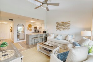 Open layout makes it easy for your group to connect.