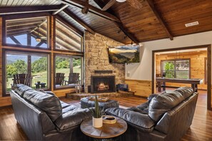 Fireplace! 