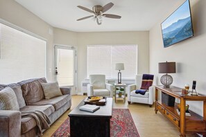 An inviting living room where you can watch your favorite movies
