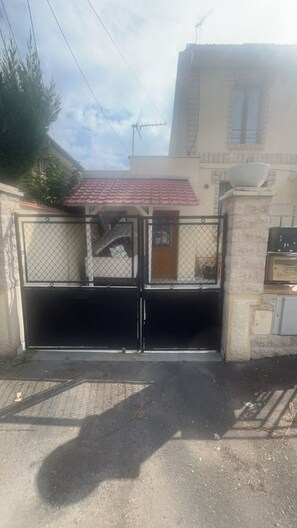 DĂ©tail de lâextĂ©rieur